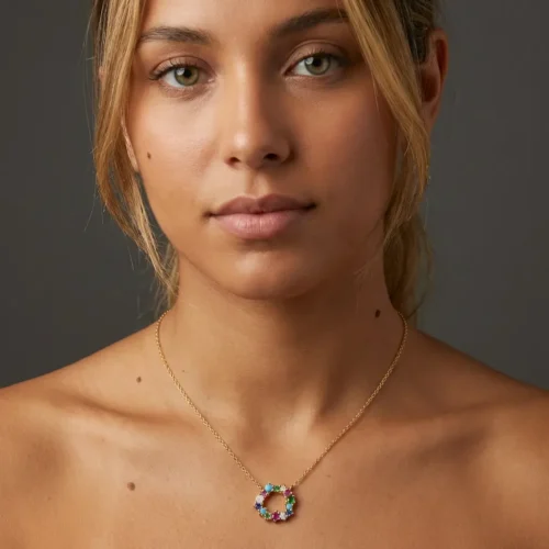 Collier fin en Argent 925 plaqué or avec pendentif cercle serti de pierres multicolores - Scoobijou Maroc