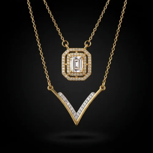 Collier multi-rangs en acier inoxydable doré avec pendentif V pavé de zircons et médaillon rectangulaire halo zircon, style layering waterproof - Scoobijou Maroc