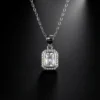 Collier pendentif solitaire rectangulaire avec halo en argent 925 rhodié, zircon central taille émeraude et micro-pavage - Bijouterie Scoobijou Maroc