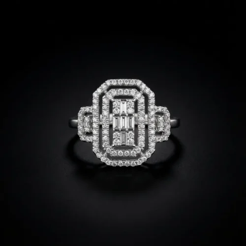 Bague cocktail art déco rectangulaire en argent 925 rhodié pavée de zircons baguette et ronds sur monture halo - Bijouterie Scoobijou Maroc