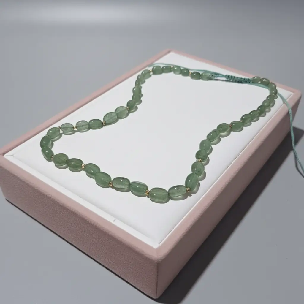 Collier Naïma Or 18K– Pierres Vertes – Image 3