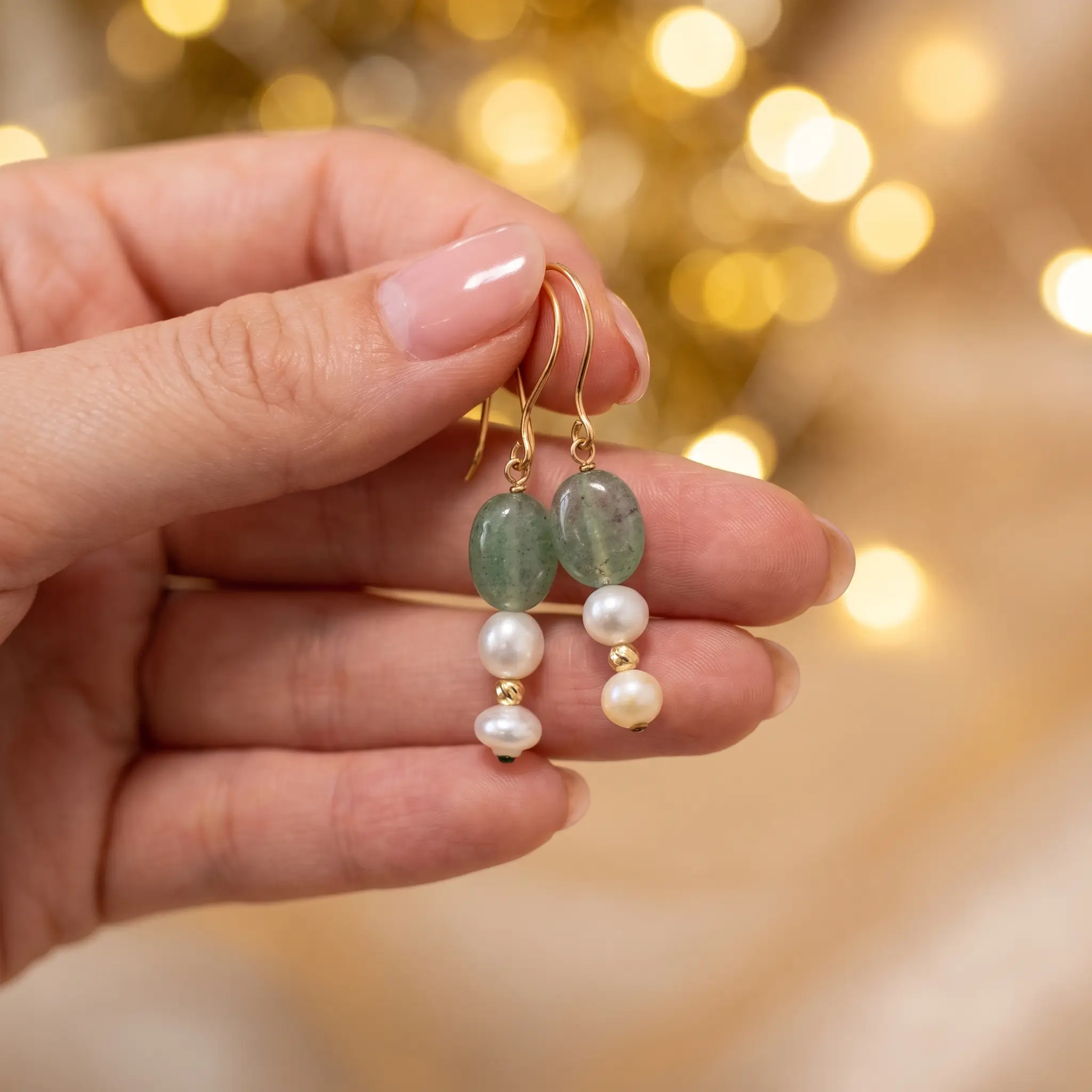 Boucles d'oreilles en or 18K avec pierre naturelle d'aventurine verte et perles d'eau douce