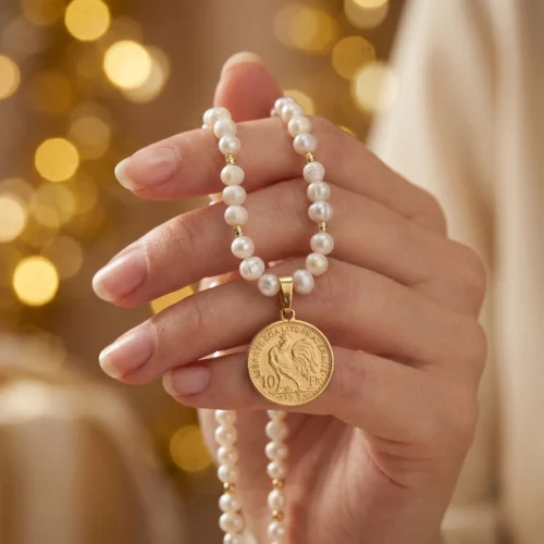 Collier élégant en véritables perles d'eau douce avec fermoir ajustable ScooBijou