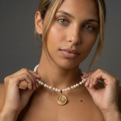 Collier élégant en véritables perles d'eau douce avec fermoir ajustable ScooBijou