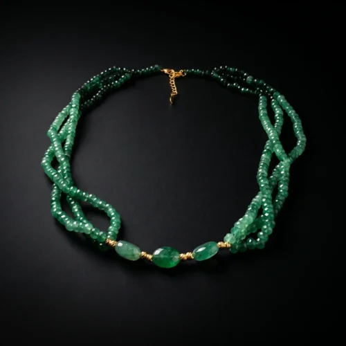Collier multi-rangs en émeraude synthétique et acier inoxydable doré ScooBijou